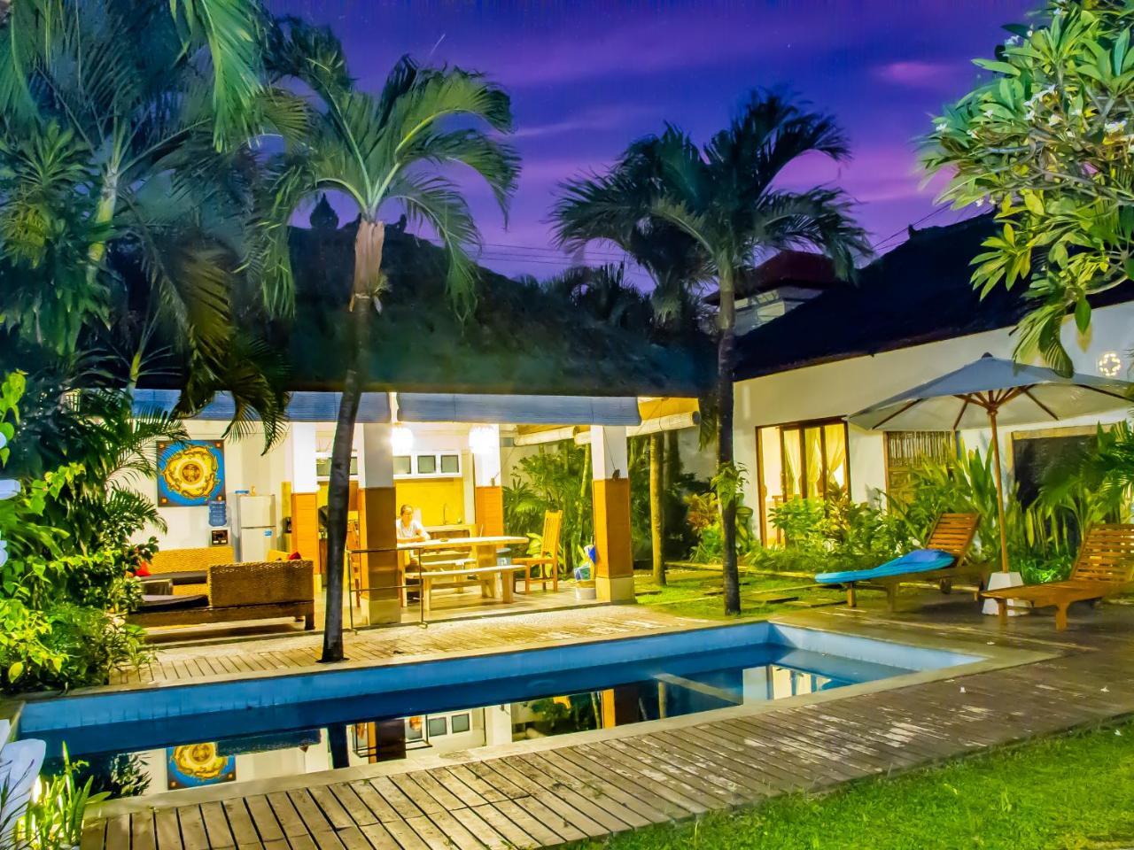 Durna * Seminyak (Bali)